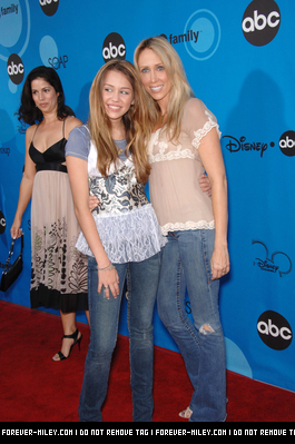 normal_63366_miley_06_496lo - ABC All Star Party - July 19 2006