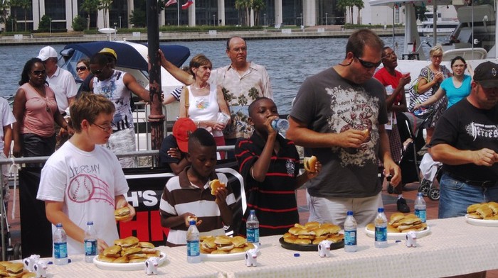 burger eating competition in Savannah.