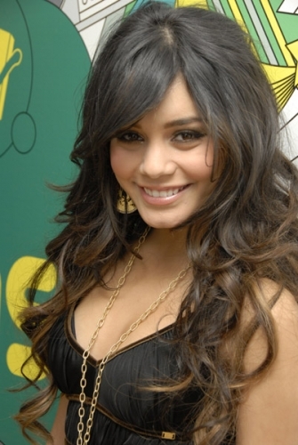 13158_vanessa_anne_hudgens_1163262656[1]