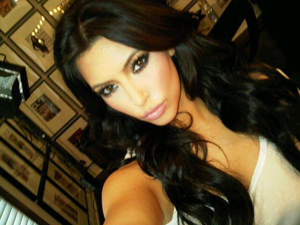 259815532 - x - Kim Kardashian - x