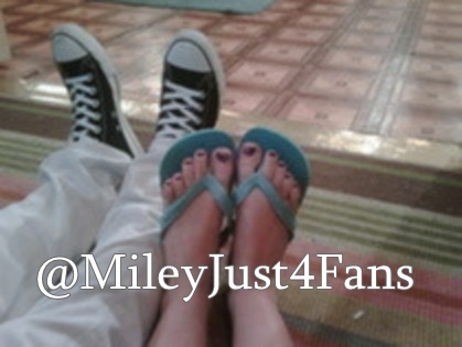 it\'s my feet and Michel [Oliver]