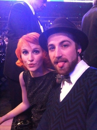 Jeremy-Hayley-at-the-Grammy-s-paramore-10245162-480-640