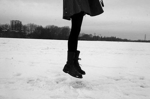 bampw-boots-december-girl-snow-winter-Favim.com-91007