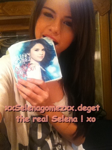 For Selena _ THE REAL selena _ xd x7 - Bcuz she-s more than amazing _ Selena enter here
