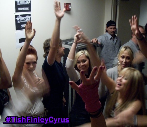 # Backstage with Hannah Montana ( Miley)  (: - x-Photos-With-Me-Tish-x