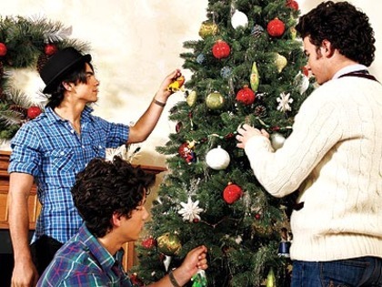 JB (5) - Nick and his familly on Christmas