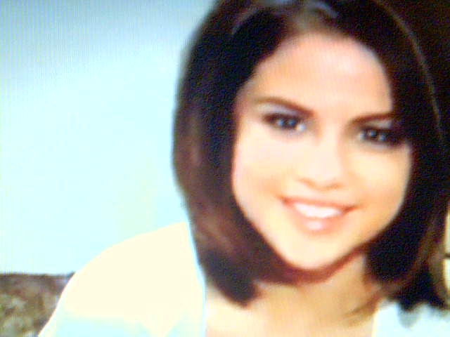 Selena Gomez Live Chat (16) - Selena Gomez Live Chat