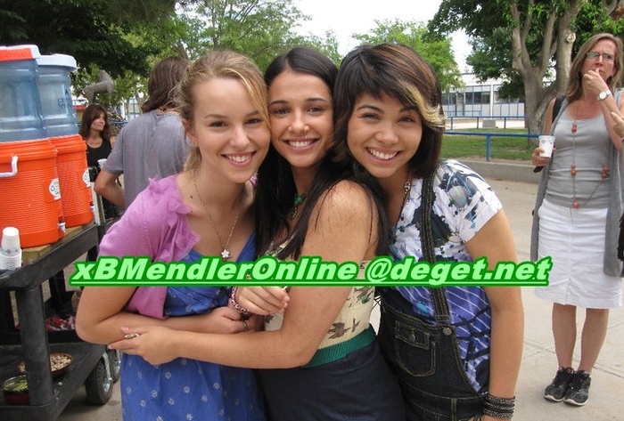 on the set 20 - On the set of Lemonade Mouth