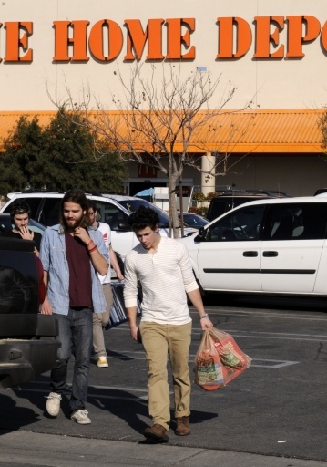 home2 - Nick-Leaving a local Home Depot in Los Angeles