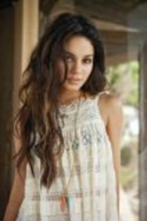 vanessa-hudgens_52 - love vanessa