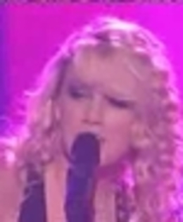 thumb_taylorweb_018 - Taylor Swift BBz