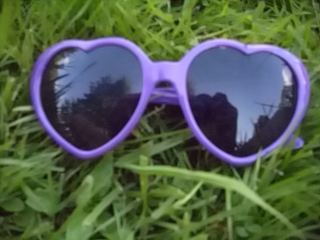 my fav SunGlasSes!Jus give me this SunGlasSes - With SunGlasSes