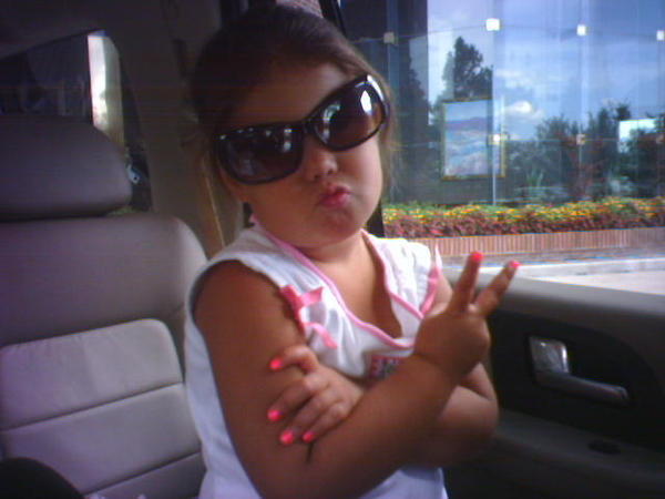 * My lil siser .. wut a GANGSTA! * - about my sis Mandy