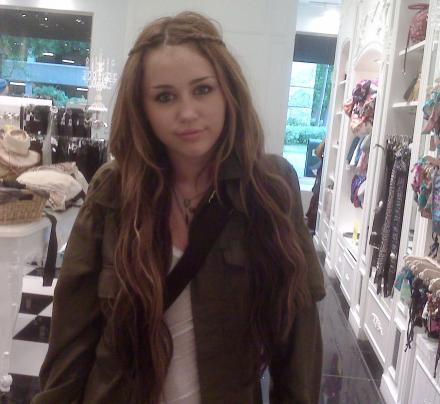 miley-forever-21-3