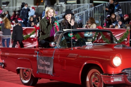 Picture 3 - 0 - Me At The Hollywood Christmas Parade - 0