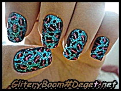  - XnailsX