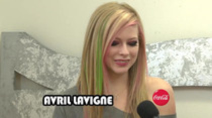 35189140_GFNFNGVZU - Avril  Lavigne