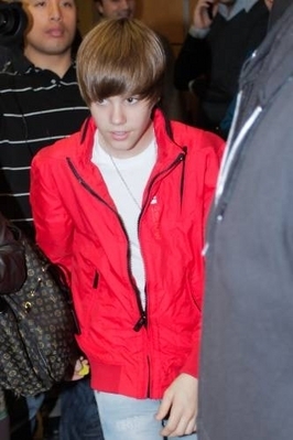  - Justin Bieber Showcase in Paris