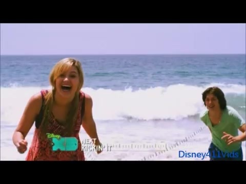 Disney XD\'s _Kickin\' It_ summer bumper with Leo Howard and Olivia Holt 051