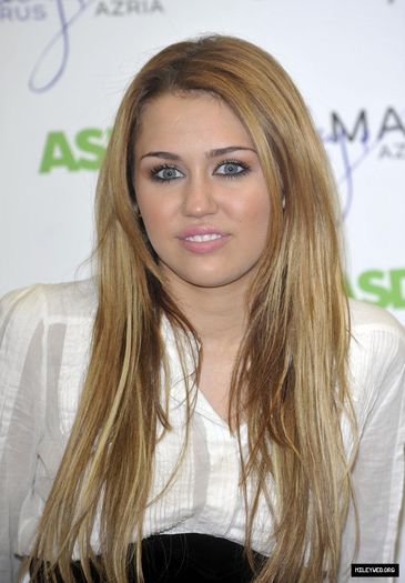 I saw that some of you have a Deget Family - Miley Needs A Deget Family