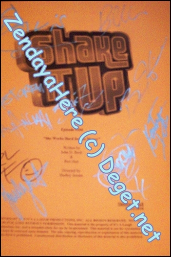 Our signatures! #ShakeItUp guys.