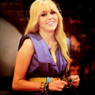 25772722_SCPDKKTMF - 0 x_NEw mIlEy  suPer piiCss_x