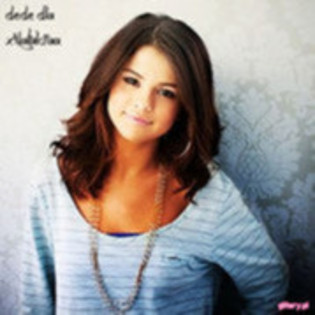 40117518_WLKCTAKYI - selena gomez super cool photos