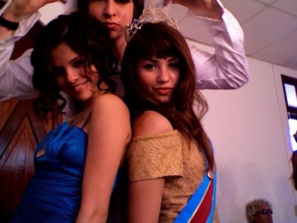 best friends - Princess protection program behind the scenes