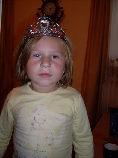 A PRINCESS; my sis is a princess and the best sis from all the world i luv u sis!
