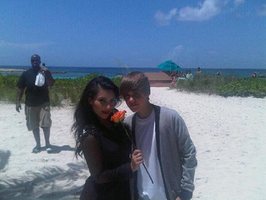 Justin Bieber and Kim Kardashian - I love this pic