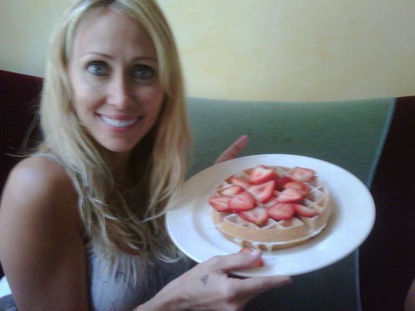 How does @mommytish keep her sexy slim figure you ask WAFFLES - Twitter