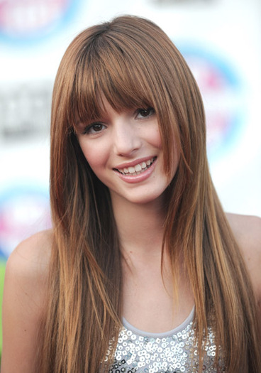 BELLA-THORNE-DOSOMETHING-2010 - x Bella Thorne x