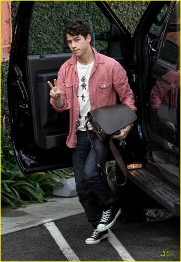 normal_nick-jonas-west-hollywood-03 - Nick-arriving at studio in West Hollywood