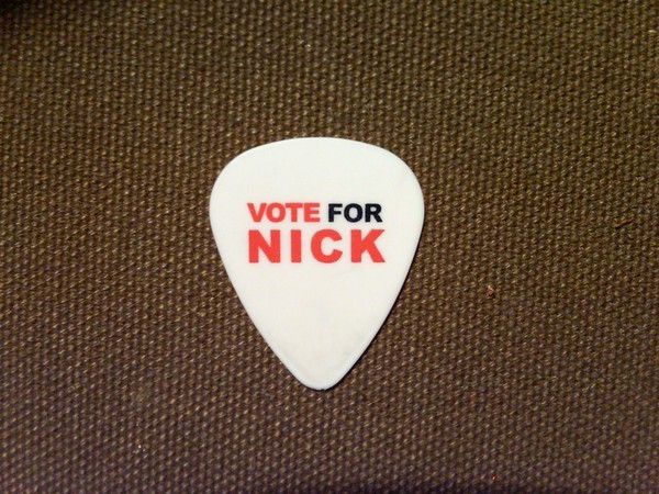 vote for nick...our future:))