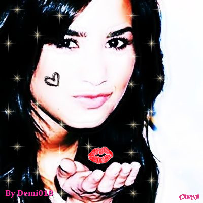 0071385709 - Cool pics with Demi Lovato from internet I keep it cause I like so much