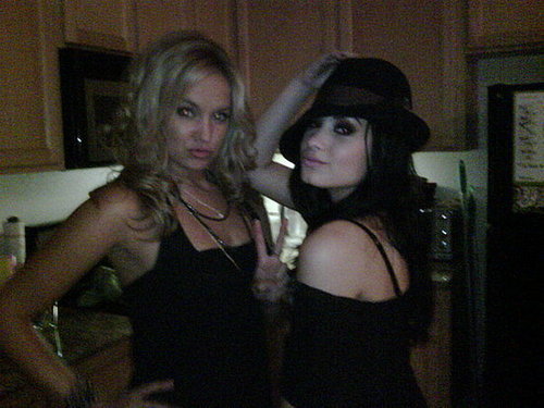 With @tiffanythornton. Love you so muchh coffee girl. xx