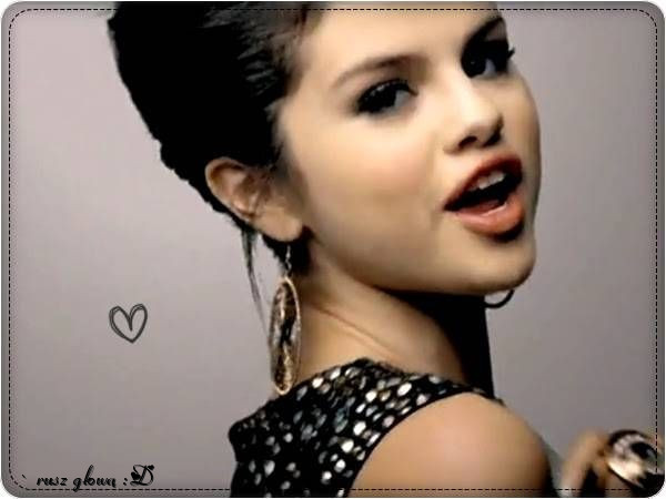 0083916263 - Selena-Gomez xx