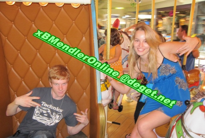 on the set 16 - On the set of Lemonade Mouth