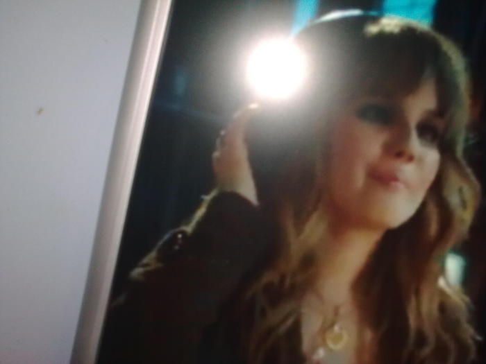 16 wishes - x Photo of my telephone with she
