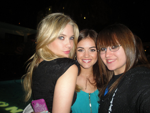 me ashley and lucy - 0 0 Nylon Young Hollywood Party