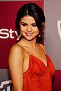 Selly Gomez is my angel (85)