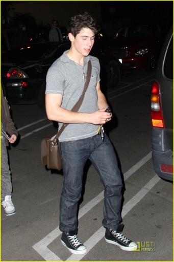 normal_nick-kevin-danielle-jonas-pinz-03 - JB-Out at Pinz Entertainment Center in Studio City