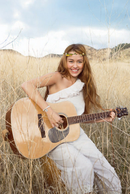Miley Cyrus Photoshoot 030 (6)