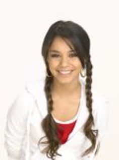 vanessa-hudgens_101[1]