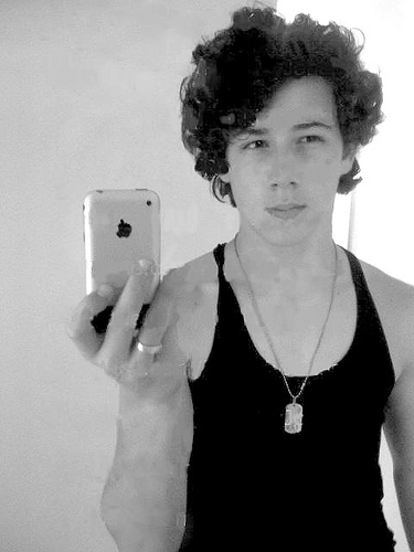 Hi.Here-s Nick Jonas.