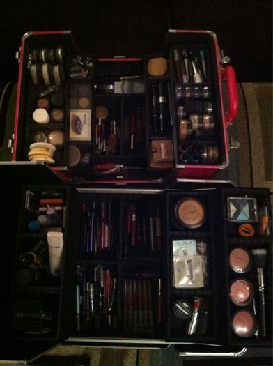 collect to much makeup. Lol