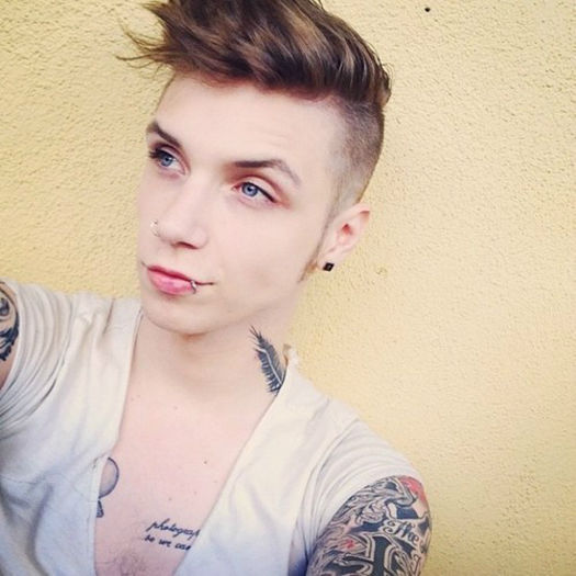 †» Day o1 - 20.08.2013 - Andy Biersack «†