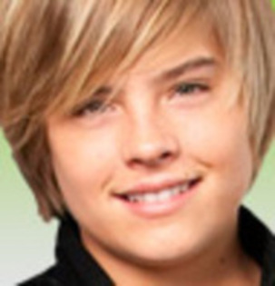 NWNSGJLZYBRGQUPHVPJ - Dylan  Sprouse  and  Cole  Sprouse