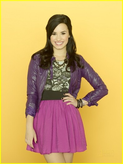 Demi Lovato 6. - Demi Lovato