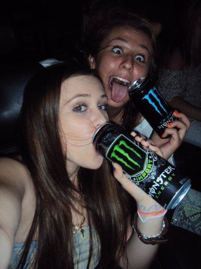 yaaaaaay -Cloe, u're such a beast xD - Monster Energy drink